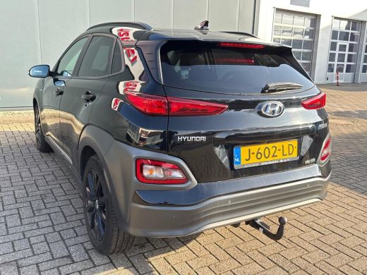 Hyundai Kona Aut. EV Fashion 64 kWh | Navi | Camera | ActivLease financial lease