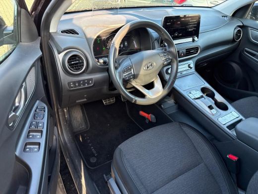 Hyundai Kona Aut. EV Fashion 64 kWh | Navi | Camera | ActivLease financial lease