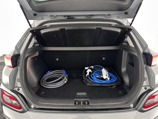 Hyundai Kona EV Comfort 39 kWh [ 3-Fase-11kW] {SOH-98%} (INCL-BTW) *HEATPUMP | DIGI-COCKPIT | ADAPTIVE-CRUISE ... ActivLease financial lease