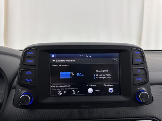 Hyundai Kona EV Comfort 39 kWh [ 3-Fase-11kW] {SOH-98%} (INCL-BTW) *HEATPUMP | DIGI-COCKPIT | ADAPTIVE-CRUISE ... ActivLease financial lease