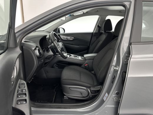 Hyundai Kona EV Comfort 39 kWh [ 3-Fase-11kW] {SOH-98%} (INCL-BTW) *HEATPUMP | DIGI-COCKPIT | ADAPTIVE-CRUISE ... ActivLease financial lease