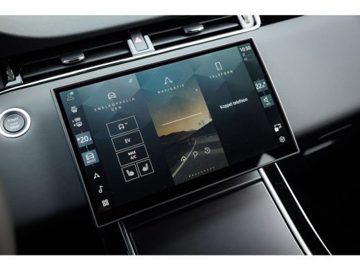 Land Rover Range Rover Evoque P270e SE Dynamic Edition | Cold Climate | 360gr Camera | Pano | 20" | Black Pack | Beschikbaar pe... ActivLease financial lease