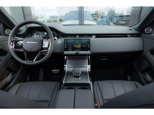 Land Rover Range Rover Evoque P270e SE Dynamic Edition | Cold Climate | 360gr Camera | Pano | 20" | Black Pack | Beschikbaar pe... ActivLease financial lease