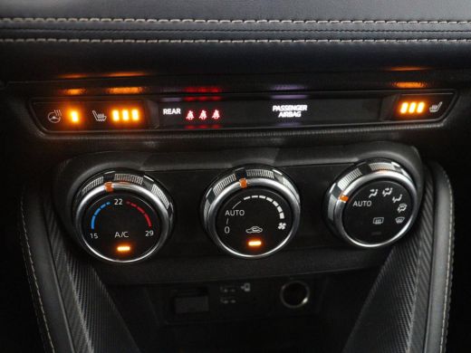 Mazda 2 1.5 Skyact-G Luxury | Stoel & stuurverwarming | Head-Up | Camera | Carplay | Keyless | Full LED |... ActivLease financial lease