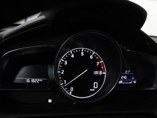 Mazda 2 1.5 Skyact-G Luxury | Stoel & stuurverwarming | Head-Up | Camera | Carplay | Keyless | Full LED |... ActivLease financial lease