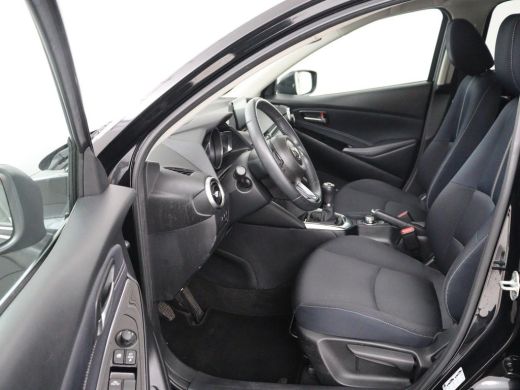 Mazda 2 1.5 Skyact-G Luxury | Stoel & stuurverwarming | Head-Up | Camera | Carplay | Keyless | Full LED |... ActivLease financial lease