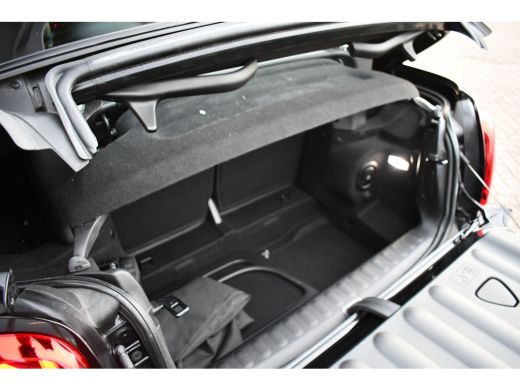 Mini Cooper Cabrio 1.5 Cooper 136pk aut Camera 18inch LED Windscherm ActivLease financial lease