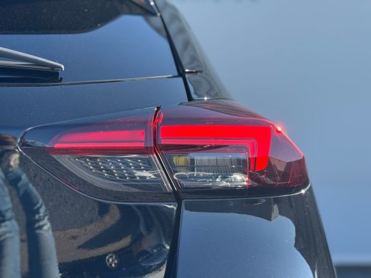 Opel Corsa 1.2 GS Line 100PK | Sport Stoelen | Airco | NAVI | Cruise | Sensor Achter | LED | 16" LMV ActivLease financial lease