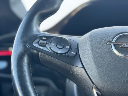 Opel Corsa 1.2 GS Line 100PK | Sport Stoelen | Airco | NAVI | Cruise | Sensor Achter | LED | 16" LMV ActivLease financial lease