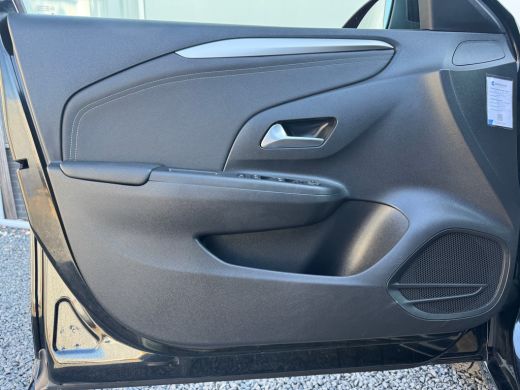 Opel Corsa 1.2 GS Line 100PK | Sport Stoelen | Airco | NAVI | Cruise | Sensor Achter | LED | 16" LMV ActivLease financial lease