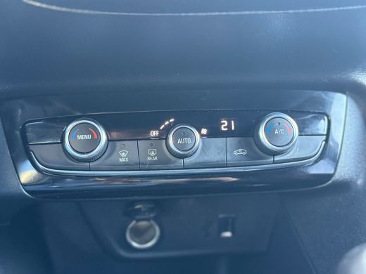 Opel Corsa 1.2 GS Line 100PK | Sport Stoelen | Airco | NAVI | Cruise | Sensor Achter | LED | 16" LMV ActivLease financial lease