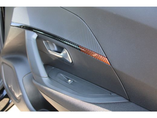 Peugeot 2008 1.2 PureTech Active | Navi by app | Bluetooth | All season | Parkeersensoren | 1e Eigenaar | 91.0... ActivLease financial lease