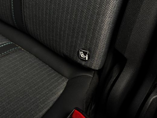 Peugeot 5008 Allure Pack BNS | Adap. Cruise C. | 360 Camera | CarPlay | St. Verwarming | KeyLess | BLIS | Navi... ActivLease financial lease