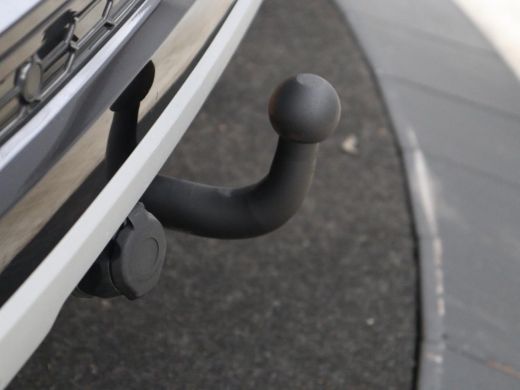 Seat Ateca 1.5 TSI FR Intens | Panoramadak | Trekhaak | Stoelverwarming | 360 Camera | Adaptive cruise | Alc... ActivLease financial lease