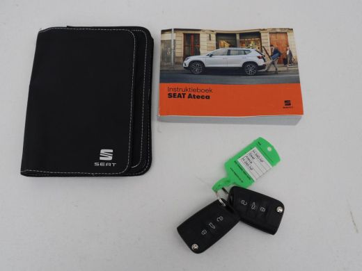 Seat Ateca 1.5 TSI FR Intens | Panoramadak | Trekhaak | Stoelverwarming | 360 Camera | Adaptive cruise | Alc... ActivLease financial lease