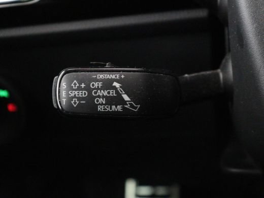 Seat Ateca 1.5 TSI FR Intens | Panoramadak | Trekhaak | Stoelverwarming | 360 Camera | Adaptive cruise | Alc... ActivLease financial lease