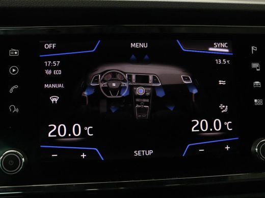 Seat Ateca 1.5 TSI FR Intens | Panoramadak | Trekhaak | Stoelverwarming | 360 Camera | Adaptive cruise | Alc... ActivLease financial lease