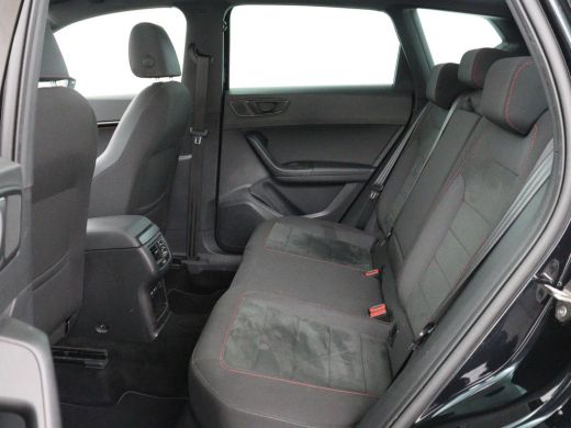 Seat Ateca 1.5 TSI FR Intens | Panoramadak | Trekhaak | Stoelverwarming | 360 Camera | Adaptive cruise | Alc... ActivLease financial lease