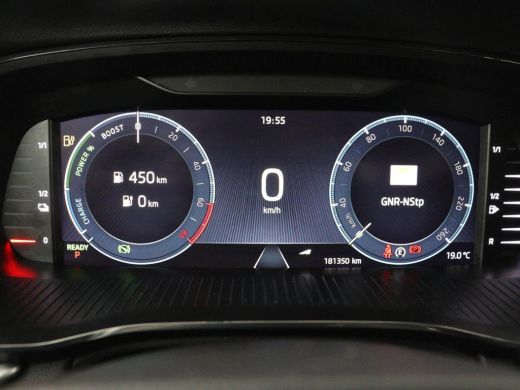 Skoda Octavia 1.4 TSI iV PHEV Business Edition | Stoelverwarming | Trekhaak | Carplay | Keyless | Sfeerverlicht... ActivLease financial lease