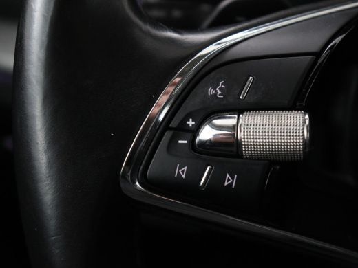 Skoda Octavia 1.4 TSI iV PHEV Business Edition | Stoelverwarming | Trekhaak | Carplay | Keyless | Sfeerverlicht... ActivLease financial lease