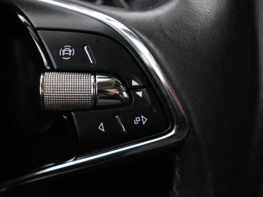 Skoda Octavia 1.4 TSI iV PHEV Business Edition | Stoelverwarming | Trekhaak | Carplay | Keyless | Sfeerverlicht... ActivLease financial lease