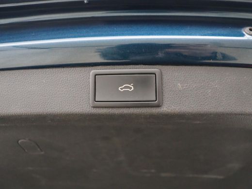 Skoda Octavia 1.4 TSI iV PHEV Business Edition | Stoelverwarming | Trekhaak | Carplay | Keyless | Sfeerverlicht... ActivLease financial lease