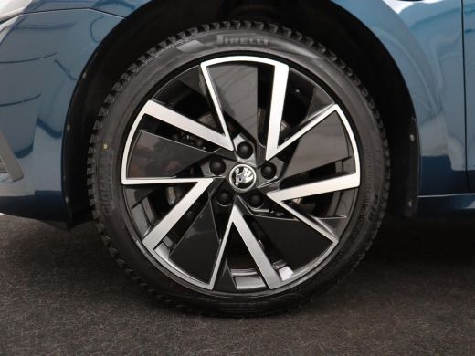 Skoda Octavia 1.4 TSI iV PHEV Business Edition | Stoelverwarming | Trekhaak | Carplay | Keyless | Sfeerverlicht... ActivLease financial lease