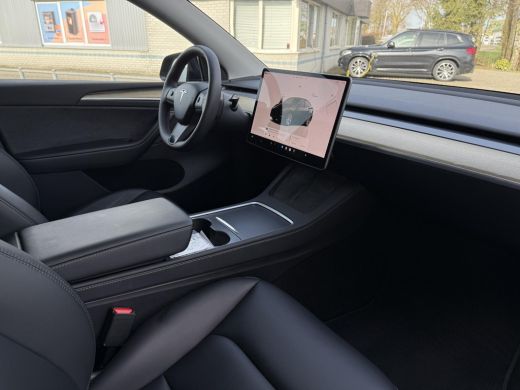 Tesla Model Y Aut. Range Plus | SoH 90% | Autopilot | Panorama | Leder | ActivLease financial lease