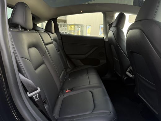 Tesla Model Y Aut. Range Plus | SoH 90% | Autopilot | Panorama | Leder | ActivLease financial lease