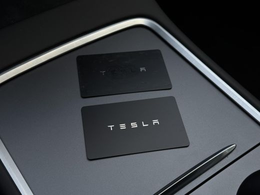 Tesla Model Y Aut. Range Plus | SoH 90% | Autopilot | Panorama | Leder | ActivLease financial lease