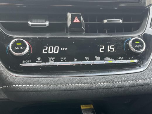 Toyota Corolla Touring Sports 1.8 Hybrid Business Plus | Navigatie | Stoelverwarming | Carplay | LED koplampen | Keyless entry | ActivLease financial lease