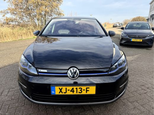 Volkswagen e-Golf e-Golf SOH 90.2%, Leer, Camera, 17''Lmv ActivLease financial lease