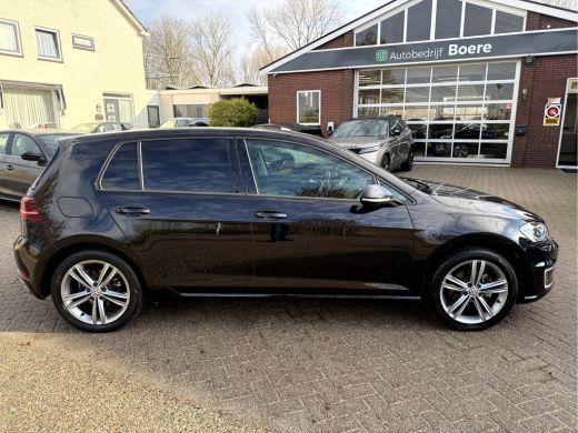 Volkswagen e-Golf e-Golf SOH 90.2%, Leer, Camera, 17''Lmv ActivLease financial lease