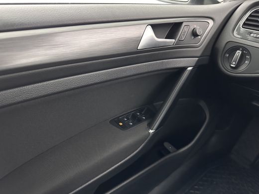 Volkswagen e-Golf {SOH-91%} (INCL-BTW) Aut. *HEATPUMP | ADAPTIVE-CRUISE | DIGI-COCKPIT | FULL-LED | NAVI-FULLMAP | ... ActivLease financial lease