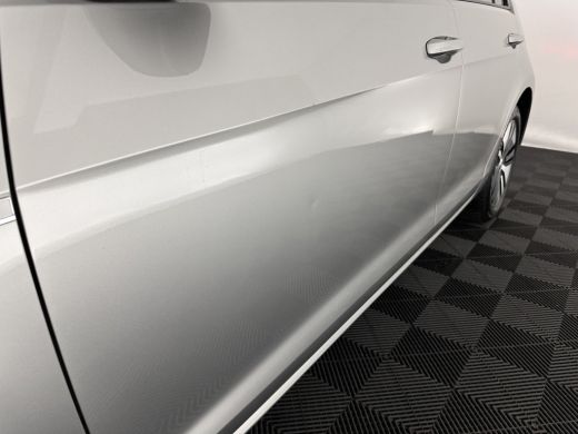 Volkswagen e-Golf {SOH-91%} (INCL-BTW) Aut. *HEATPUMP | ADAPTIVE-CRUISE | DIGI-COCKPIT | FULL-LED | NAVI-FULLMAP | ... ActivLease financial lease