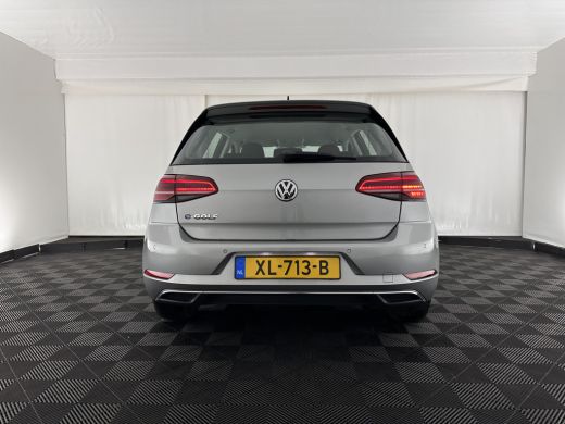 Volkswagen e-Golf {SOH-91%} (INCL-BTW) Aut. *HEATPUMP | ADAPTIVE-CRUISE | DIGI-COCKPIT | FULL-LED | NAVI-FULLMAP | ... ActivLease financial lease