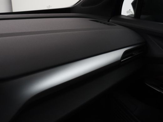 Volkswagen ID.4 First 77 kWh | SOH 90% | Stoel & stuurverwarming | Adaptive cruise | Camera | Carplay | Half lede... ActivLease financial lease