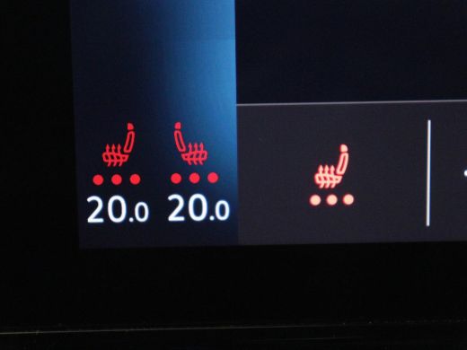 Volkswagen ID.4 First 77 kWh | SOH 90% | Stoel & stuurverwarming | Adaptive cruise | Camera | Carplay | Half lede... ActivLease financial lease