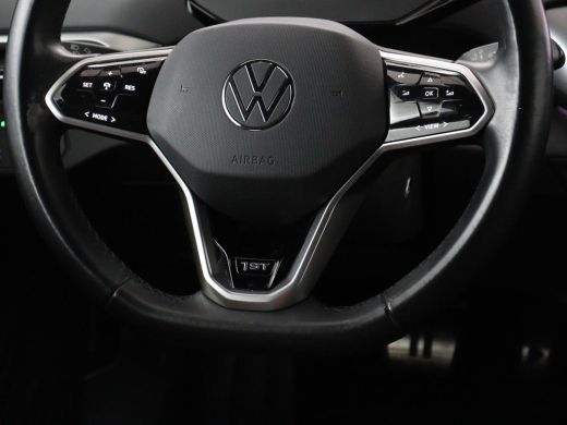 Volkswagen ID.4 First 77 kWh | SOH 90% | Stoel & stuurverwarming | Adaptive cruise | Camera | Carplay | Half lede... ActivLease financial lease