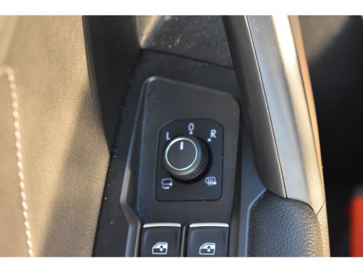 Volkswagen Tiguan Allspace 1.5 TSI 150PK R-Line Business+ 7P. | TREKHAAK | PANORAMADAK | 19 INCH | ELEKTR. A. KLEP | STUUR +... ActivLease financial lease