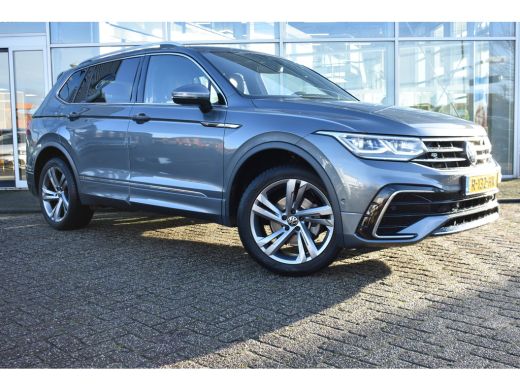 Volkswagen Tiguan Allspace 1.5 TSI 150PK R-Line Business+ 7P. | TREKHAAK | PANORAMADAK | 19 INCH | ELEKTR. A. KLEP | STUUR +... ActivLease financial lease
