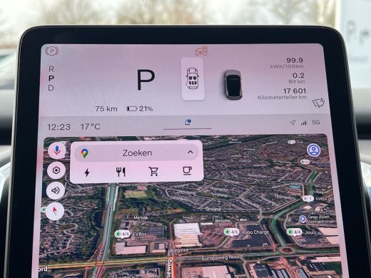 Volvo  EX30 Single Motor Extended Range Plus 69 kWh | Achteruitrijcamera | Camera | Extra getint glas ActivLease financial lease