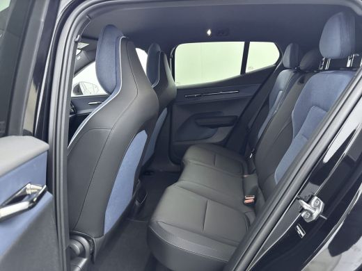 Volvo  EX30 Single Motor Extended Range Plus 69 kWh | PDC V+A en Camera | Harman & Cardon Audio | Stoel + Stu... ActivLease financial lease