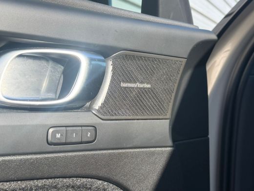 Volvo  EX40 Ext Range 252PK Ultra 82 kWh | Pano-dak | Climate Pack | 360&deg; | Power Seats ActivLease financial lease