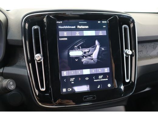 Volvo  EX40 Ext Range 252PK Ultra 82 kWh | Pano-dak | Climate Pack | 360&deg; | Power Seats ActivLease financial lease