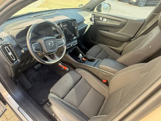 Volvo  EX40 Ext Range 252PK Ultra 82 kWh | Pano-dak | Climate Pack | 360&deg; | Power Seats ActivLease financial lease