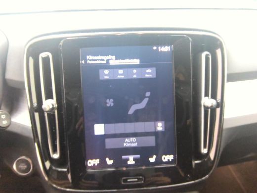 Volvo  XC40 1.5 T4 Recharge Inscription Expression | Trekhaak | PDC V+A en Camera | Lederen Bekleding | BLIS ... ActivLease financial lease