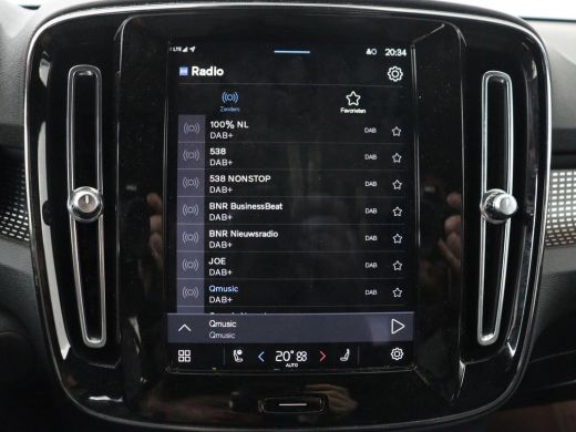 Volvo  XC40 Recharge P8 AWD R Design | Warmtepomp | Leder | Stoelverwarming | Harman/Kardon | Adaptive cruise... ActivLease financial lease