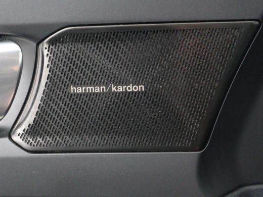 Volvo  XC40 Recharge P8 AWD R Design | Warmtepomp | Leder | Stoelverwarming | Harman/Kardon | Adaptive cruise... ActivLease financial lease
