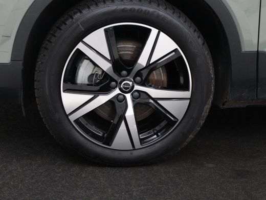 Volvo  XC40 Recharge P8 AWD R Design | Warmtepomp | Leder | Stoelverwarming | Harman/Kardon | Adaptive cruise... ActivLease financial lease